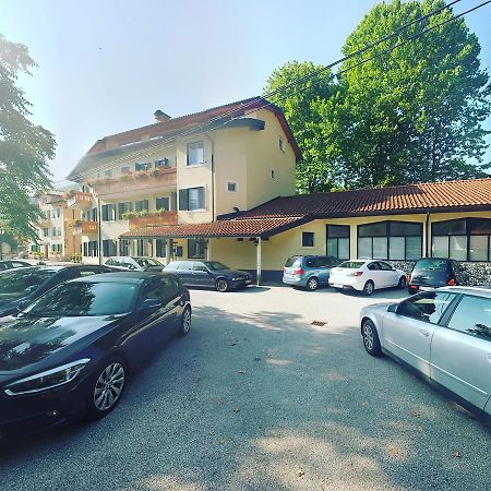 Hotel Lucija Most Na Soci Luaran gambar