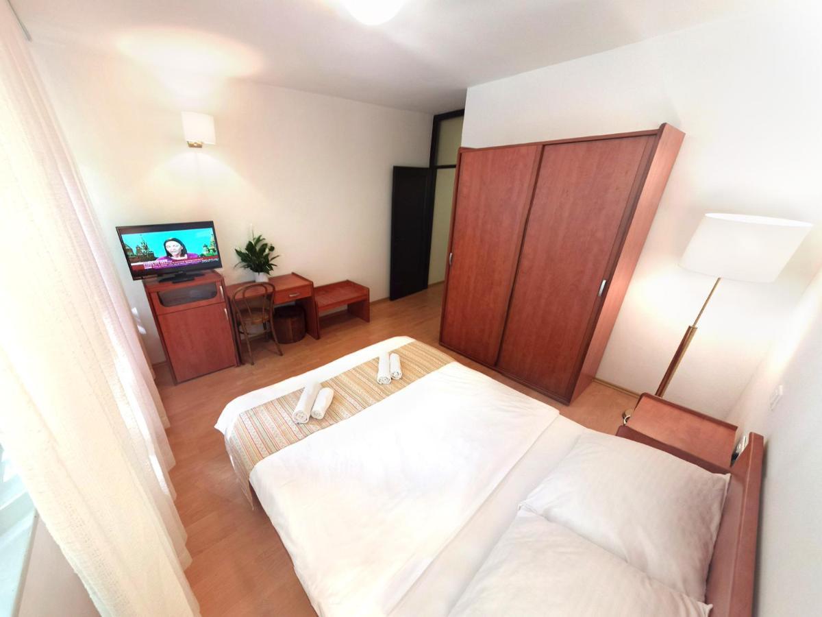 Hotel Lucija Most Na Soci Luaran gambar